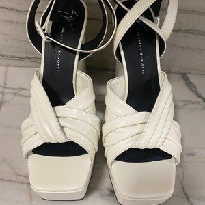 Giuseppe Zanotti Sinuosa Heels